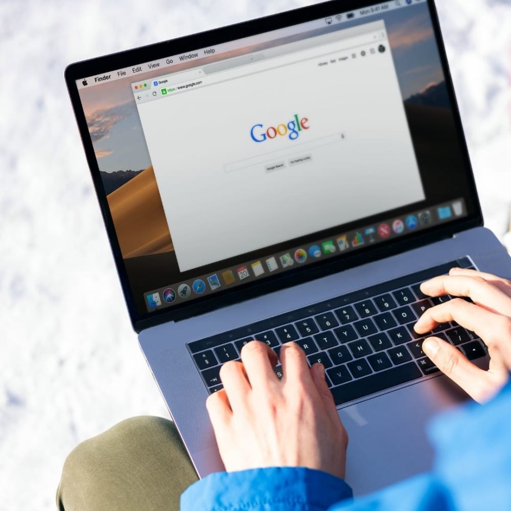 Fitur Personalisasi Google dan Sumber Favorit: Dampak ke Pemasaran Lokal dan Waralaba